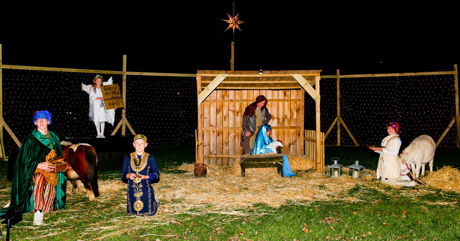 Live Nativity 3